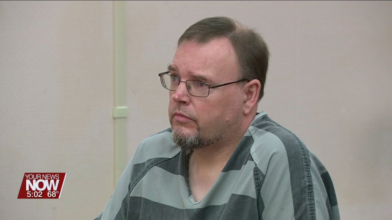 Former mayor of Spencerville sentenced to 4 to 6 years in prison for recording teenage girls undressing